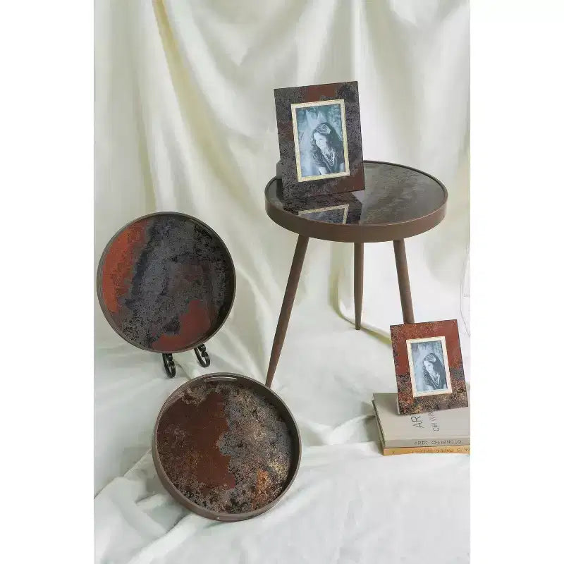 Round Side Table with Glass Top and Antique Gold Legs 18x18x22