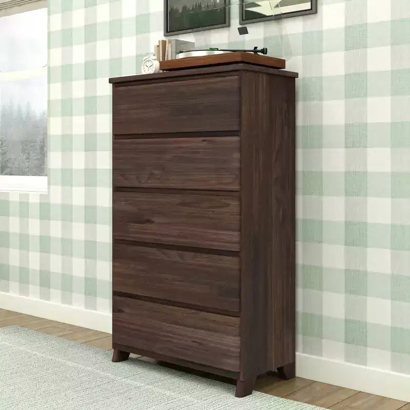 Max & Lily Dresser, 5 Storage Drawers Farmhouse Solid Wood Bedroom Dressers